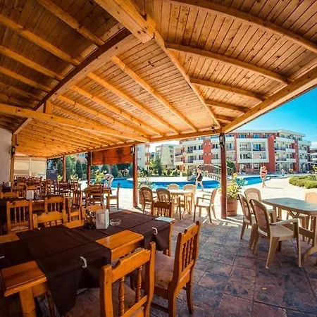 Apartment привилидж первая линия Sweti Wlas