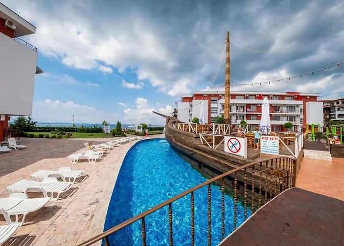 привилидж первая линия Apartamento Sveti Vlas